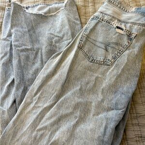American Eagle Light Blue Denim Jeans